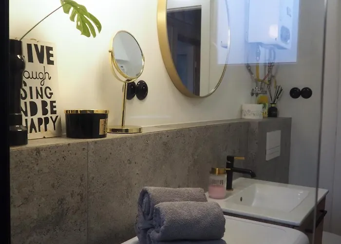 Z Balkonem, Komfort Do 6 Os, Stare